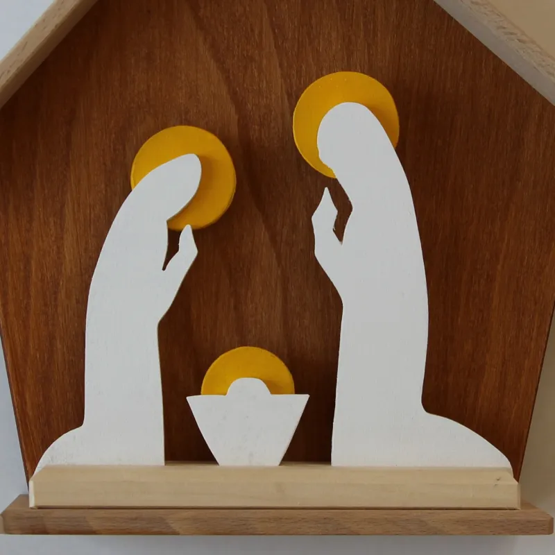Crèche de Noël en bois artisanale massif – Image 4