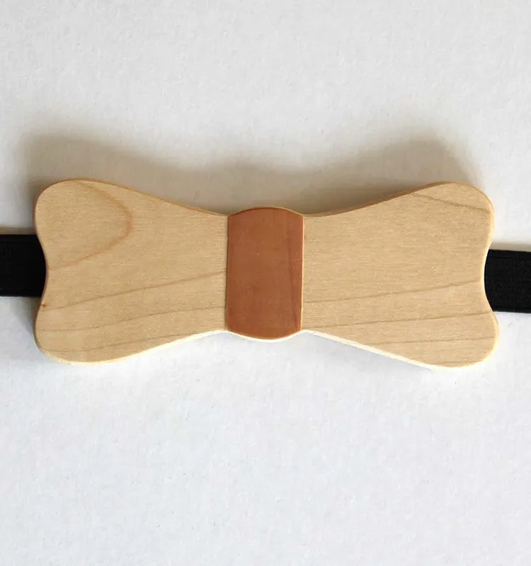 Nœud papillon en bois d'érable fabriqué artisanalement en France