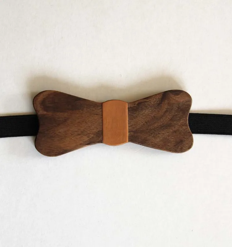 Nœud papillon en bois de noyer fabriqué artisanalement en France