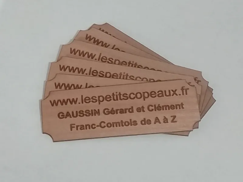 Stickers en Bois Personnalisables en Merisier Véritable - Gravure Laser – Image 2